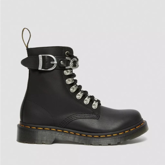 DR MARTENS 1460 PASCAL CHAIN LACE UP BOOTS Style #: R27266001 woman size 7⭐️⭐️ - Picture 16 of 17